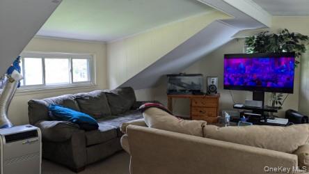 Poughkeepsie, New York 12603, United States, 4 Bedrooms Bedrooms, ,3 BathroomsBathrooms,Residential,Active,198609