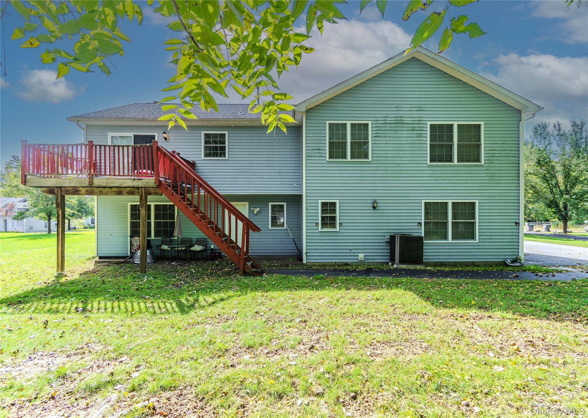 28 3rd Street