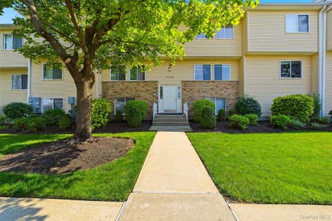 Condo For Sale - 25 College Avenue #707<br/> Nanuet, NY 10954