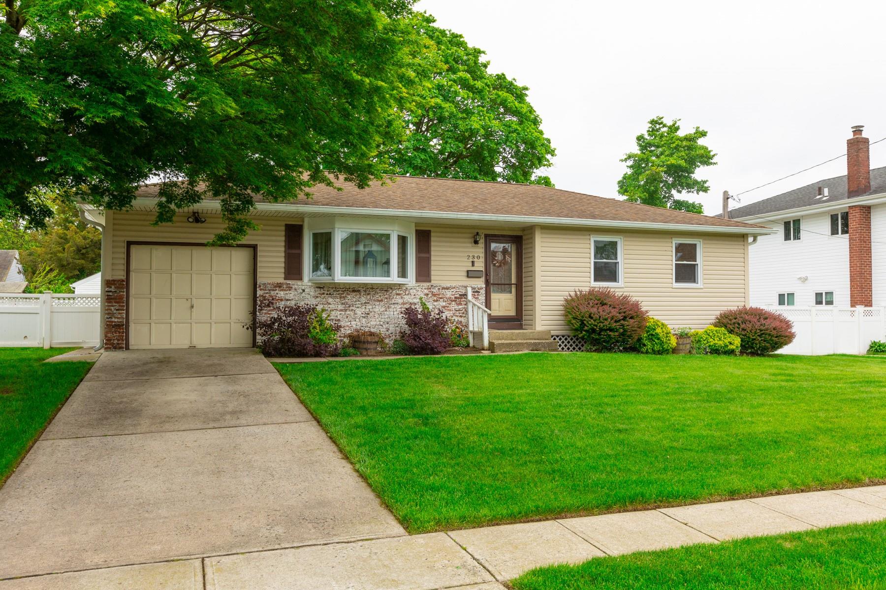 230 Rose Street, Copiague, New York image 2