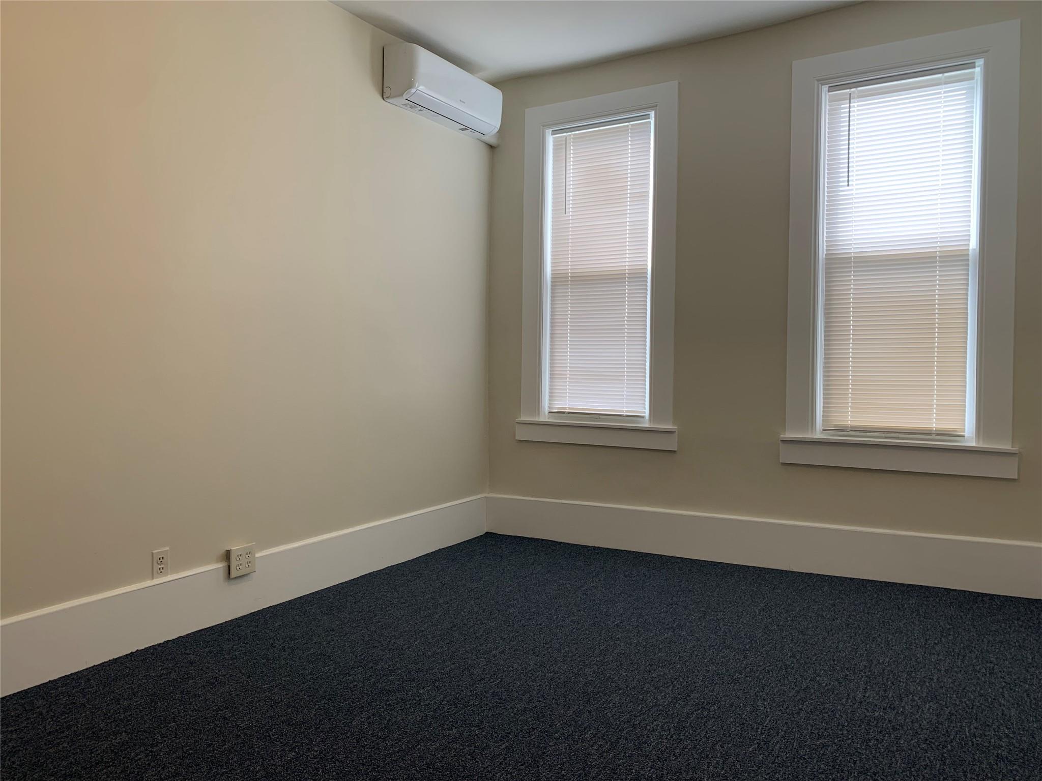 Rental Property at Jamaica Avenue 2 Back, Hollis, Queens, NY - Bedrooms: 2 
Bathrooms: 1 
Rooms: 4  - $2,300 MO.