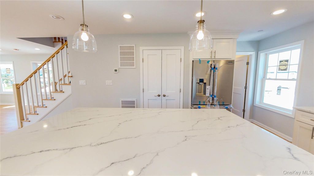 Photo of 54 North Boulevard, East Rockaway, NY 11518 (MLS # 928302)