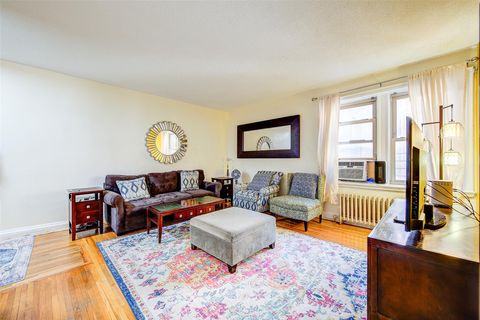 48-26 44th Street 3J Woodside NY 11377