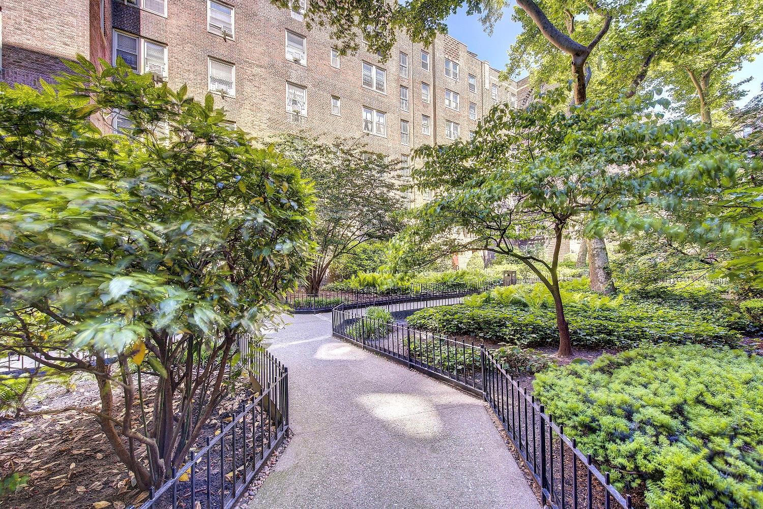 48-26 44th Street St #3J, Woodside, New York image 13