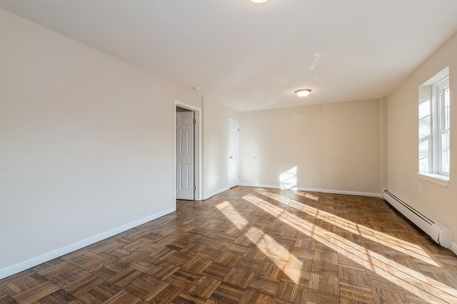 144-70 Village Road #76GB, Jamaica, New York image 5