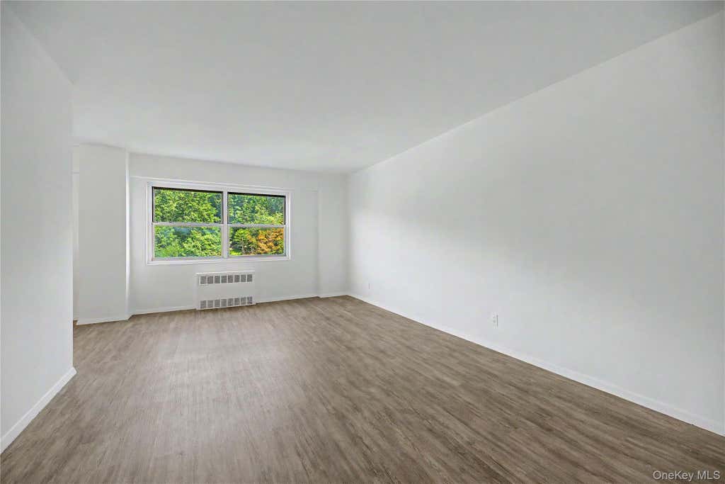 Photo of 3130 Irwin Avenue #6G, Bronx, NY 10463 (MLS # 1031270)