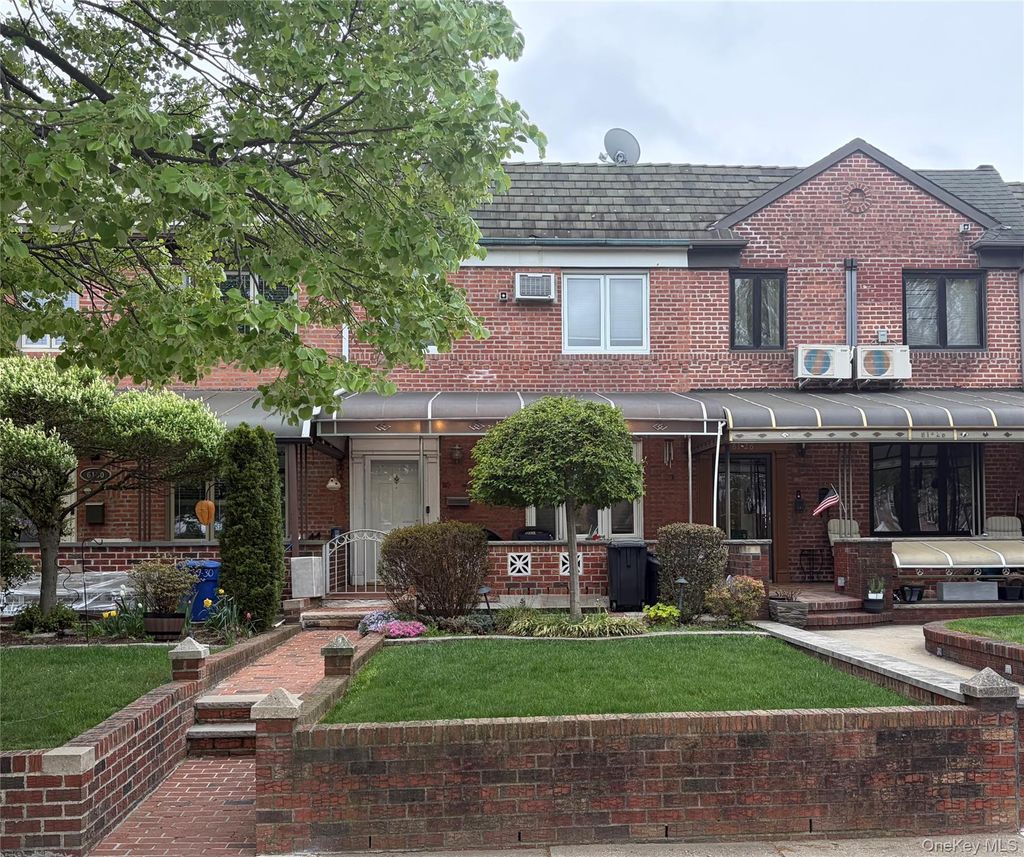 Photo of 6128 82nd Place, Middle Village, NY 11379 (MLS # 987508)