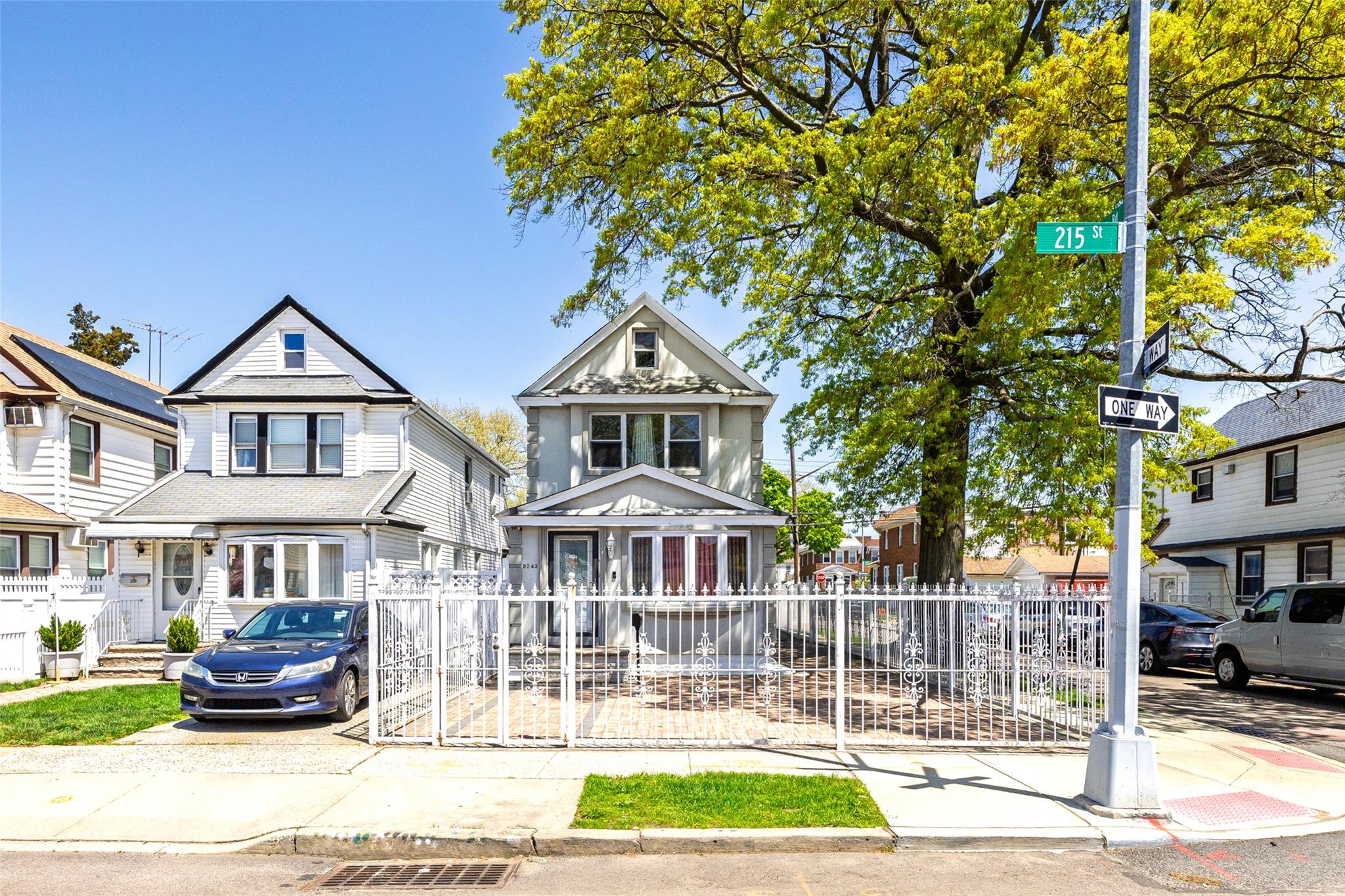 92-43 215th Street, Queens Village, New York image 4