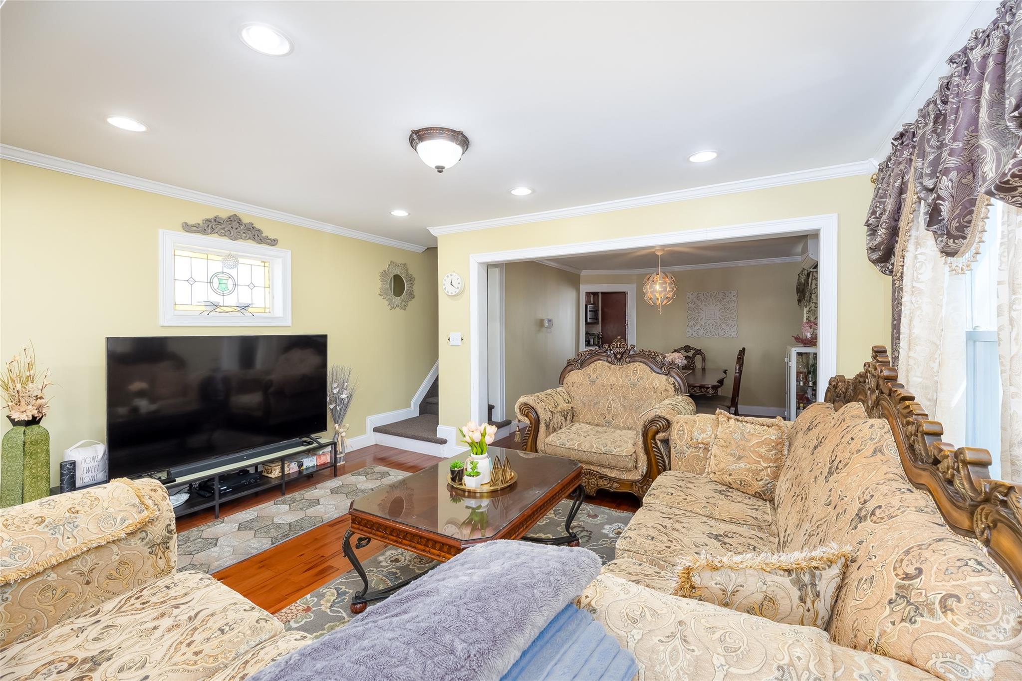 92-43 215th Street, Queens Village, New York image 13