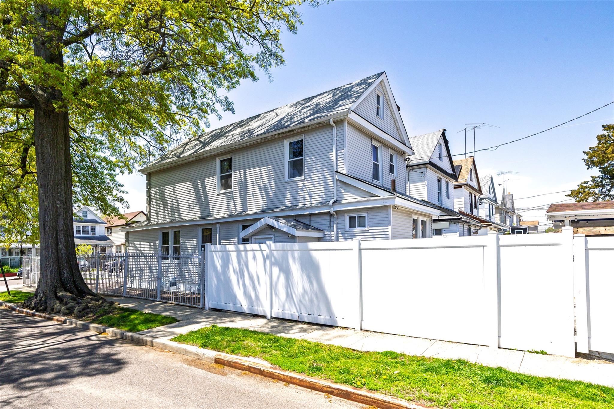 92-43 215th Street, Queens Village, New York image 43