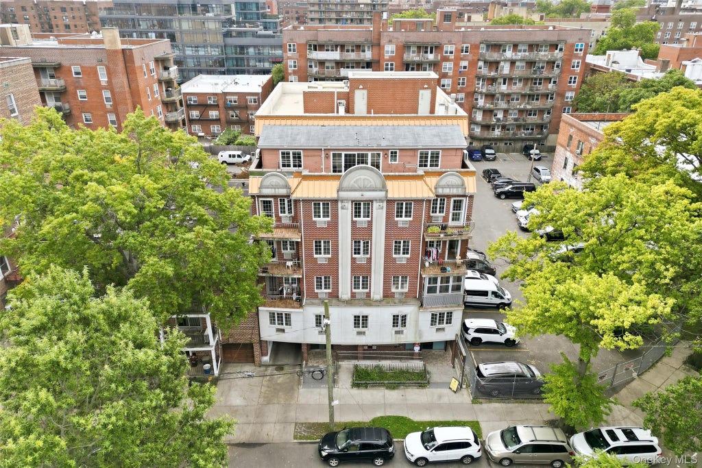Photo of 143-36 37th Avenue #5A, Flushing, NY 11354 (MLS # 1058320)