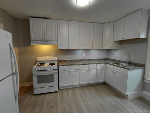 Apartment For Rent - 67A Greenkill Avenue #2<br/> Ulster County, Kingston, NY 12401