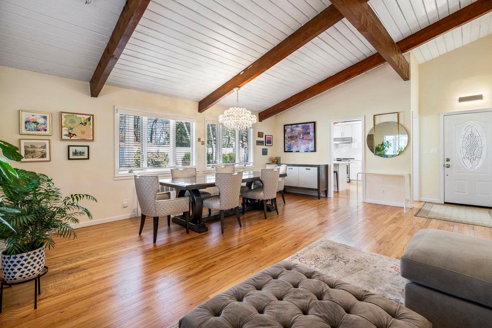 26 Highwood Road, Oyster Bay, New York image 5
