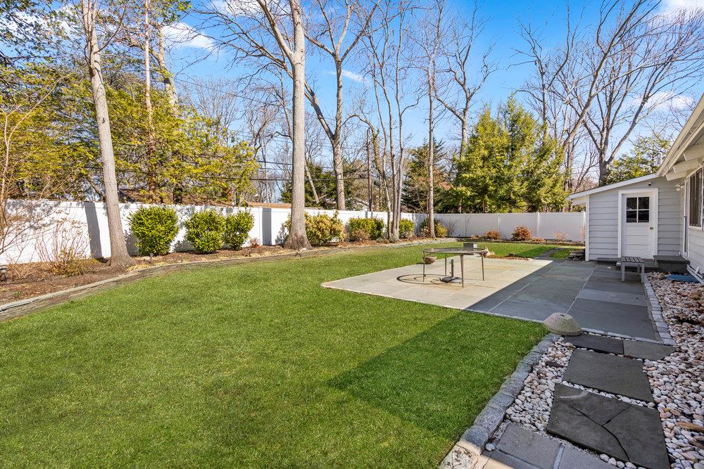 26 Highwood Road, Oyster Bay, New York image 15