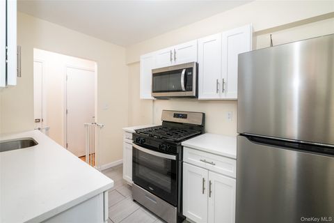 Homes For Sale - 90 Union Street #1A<br/> New Rochelle, NY 10801