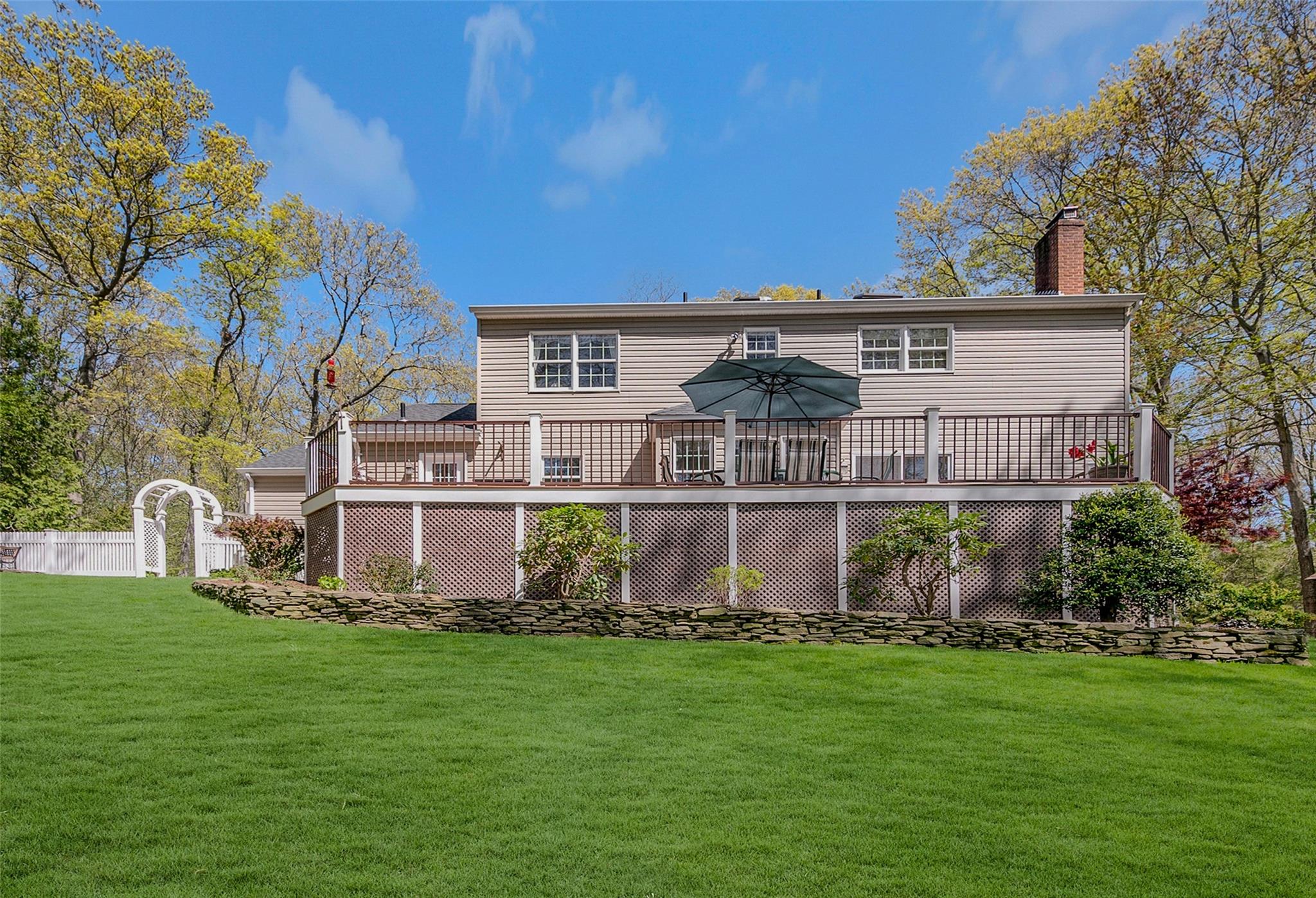19 Emerald Lane, Wading River, New York image 33