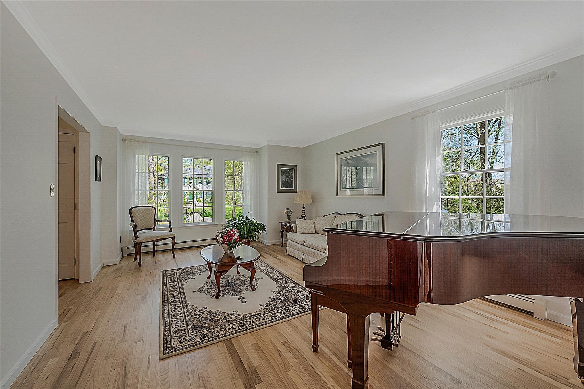 19 Emerald Lane, Wading River, New York image 15