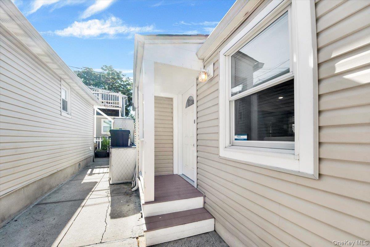 64D Edgewater Park 64D