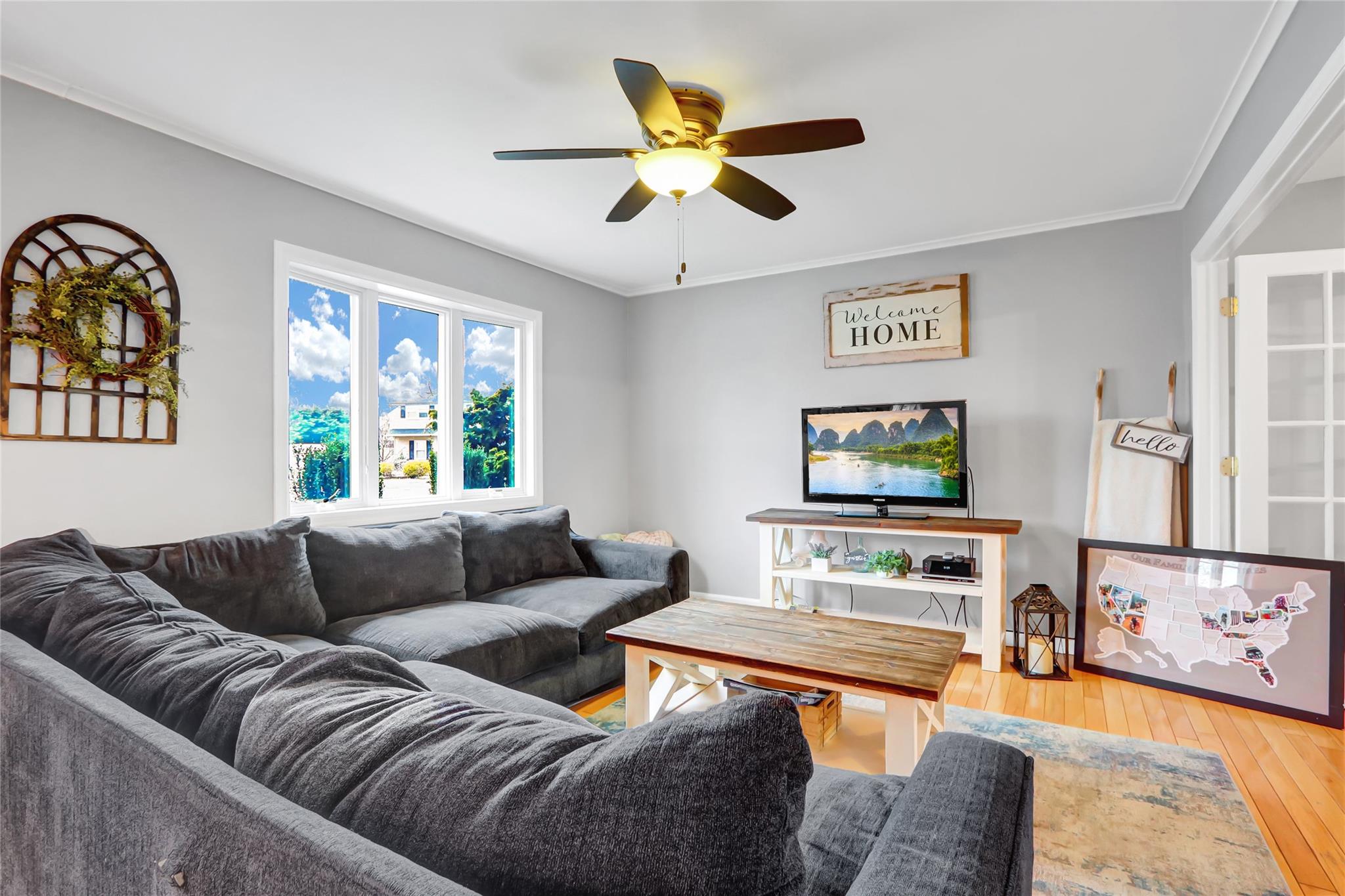 7 Birch Court, Farmingdale, New York image 3