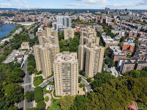 Homes For Sale - 1 Fordham Hill Oval Oval #4E<br/> Bronx County, Bronx, NY 10468