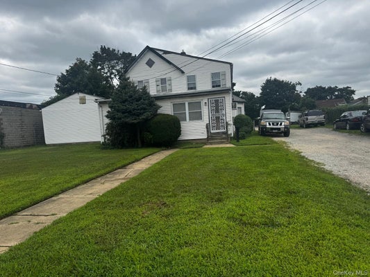 443 BABYLON TURNPIKE, FREEPORT, NY 11520 - Image 097b1d9e52eb9e2378bfcbc8b62bdd1e/2280124313