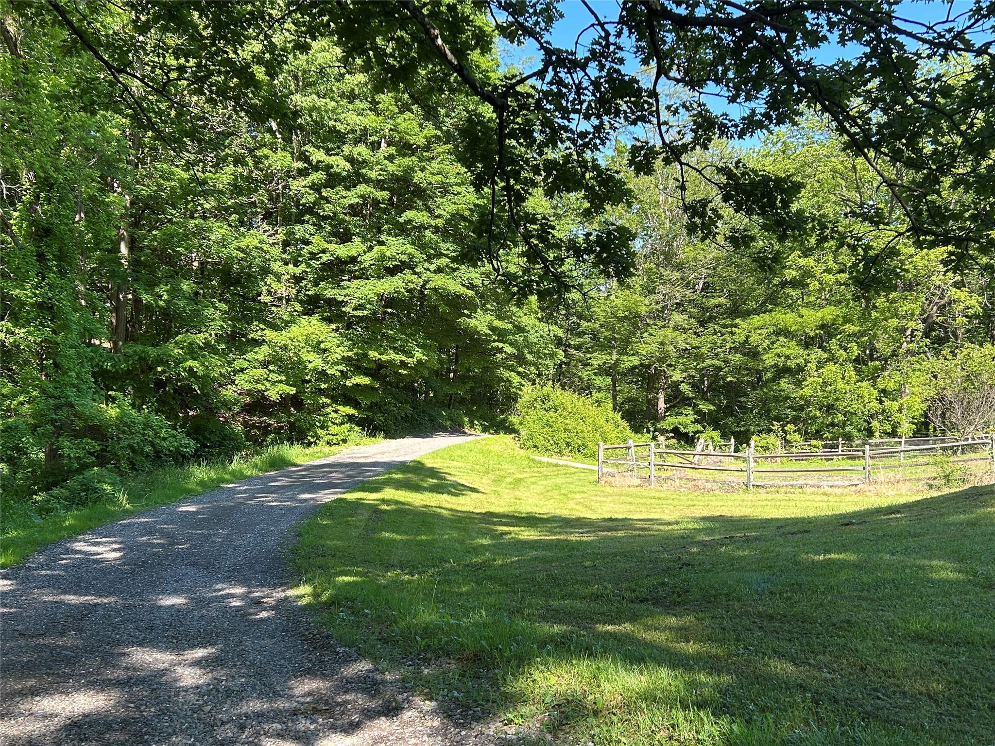 325 Metzger Road, Rhinebeck, New York image 44