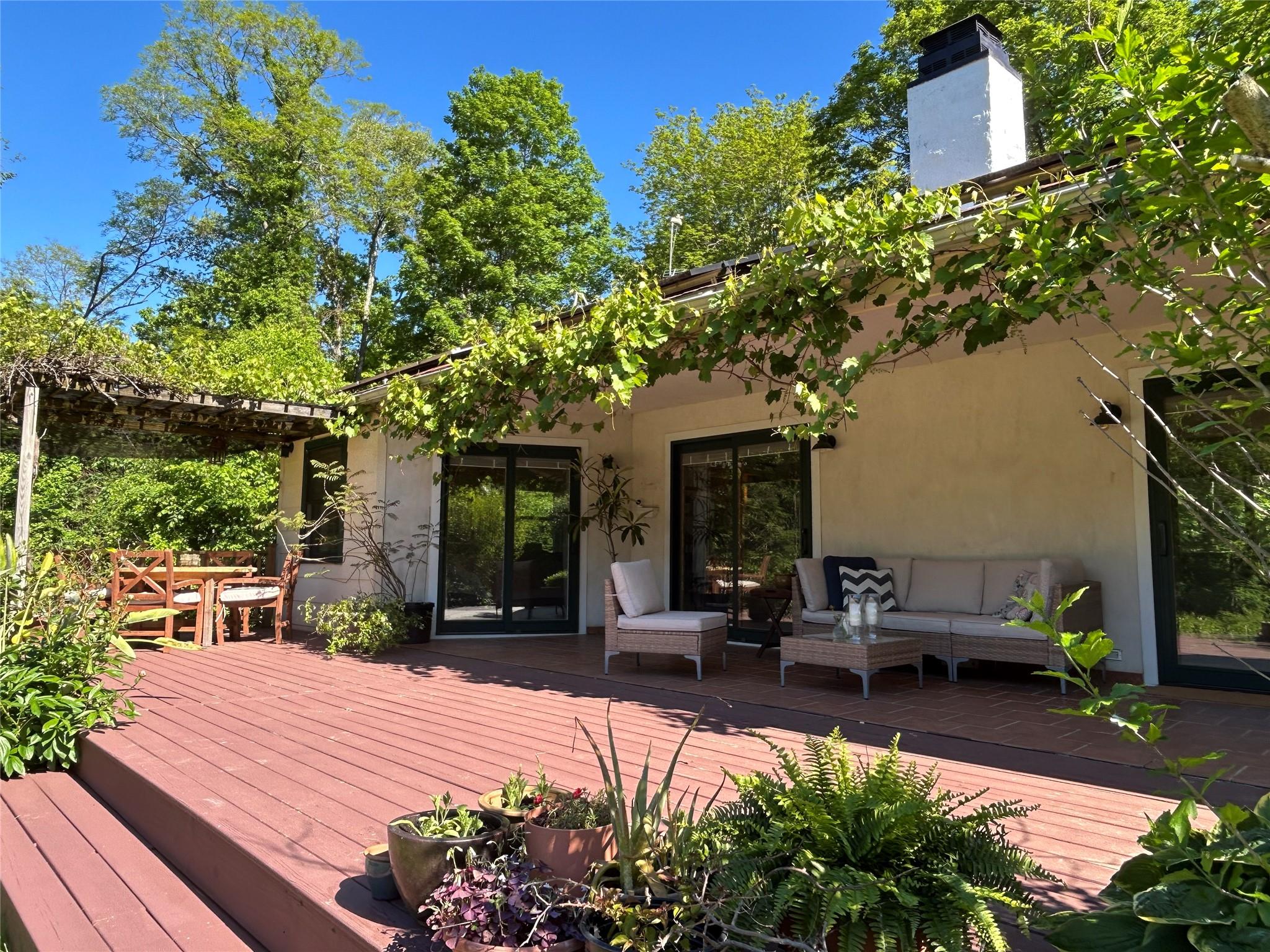 325 Metzger Road, Rhinebeck, New York image 5