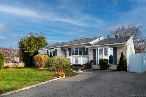 Photo of 277 Horseblock Road, Farmingville, NY 11738 (MLS # 938737)