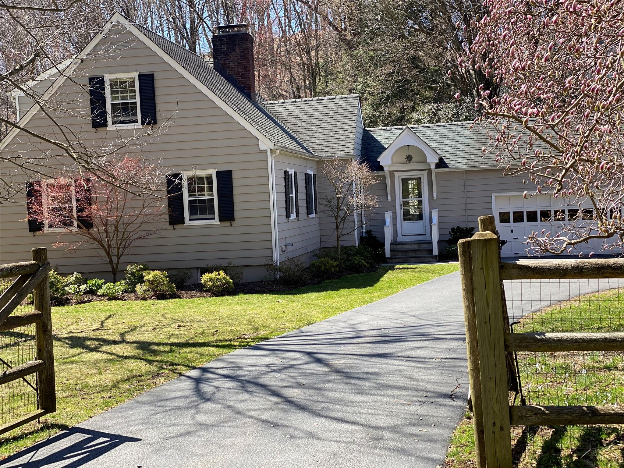 74 Seven Bridges Road, Chappaqua, New York image 23