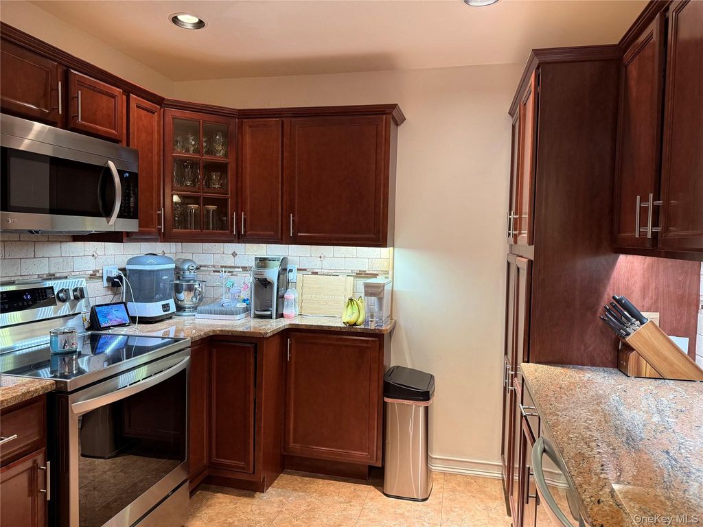 Photo of 189 Haddon Hollow Court, Middle Island, NY 11953 (MLS # 945869)