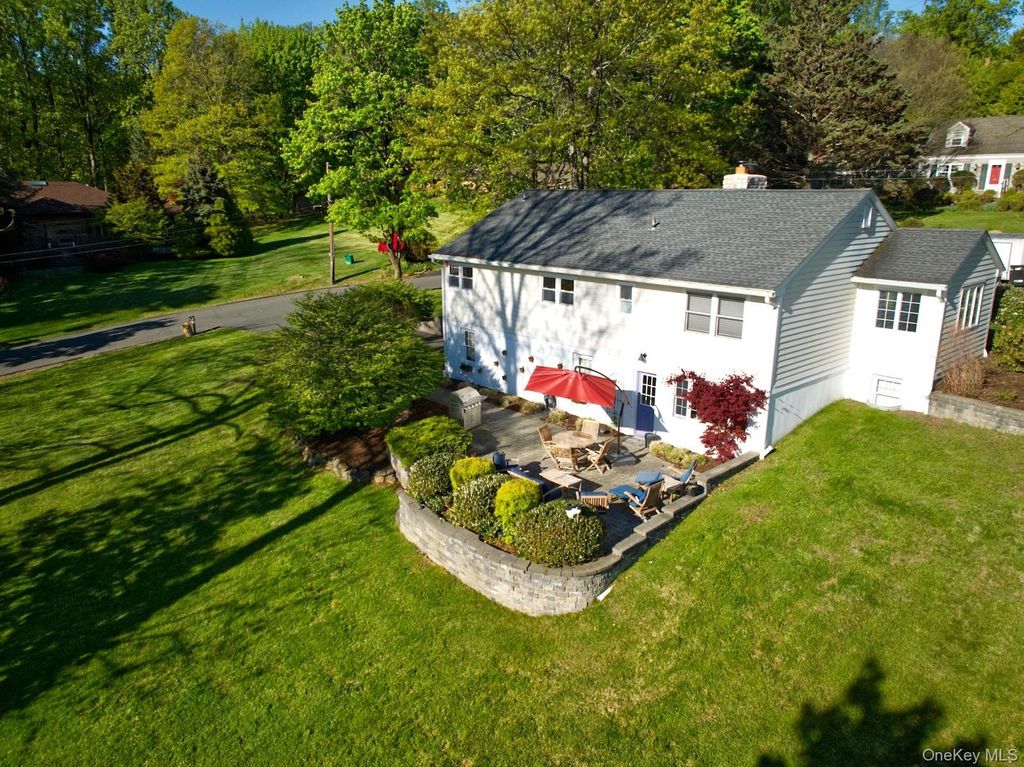 Photo of 102 WYDENDOWN Road, Nyack, NY 10960 (MLS # 993926)