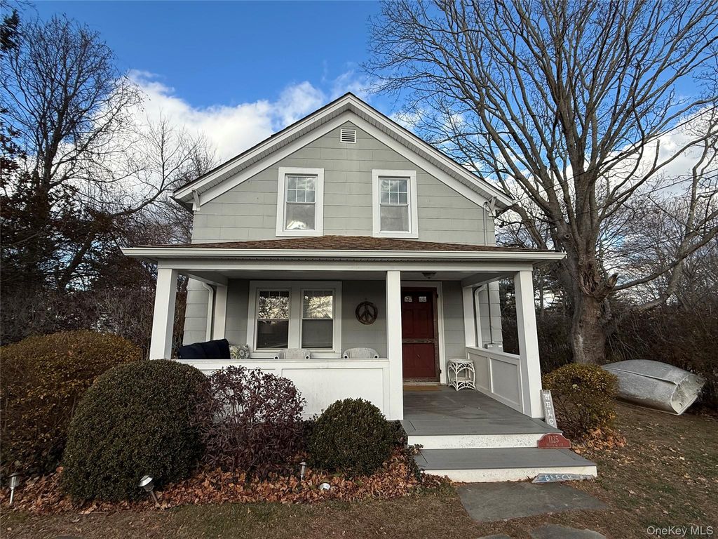 Photo of 1125 Pequash Avenue, Cutchogue, NY 11935 (MLS # 943582)