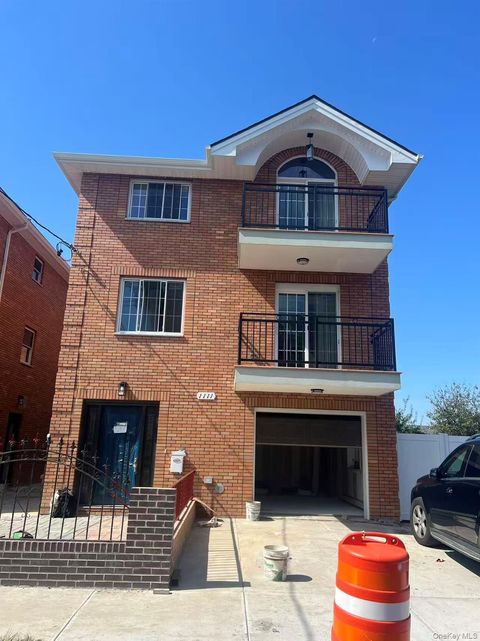 1111 Clarence Avenue Bronx NY 10465