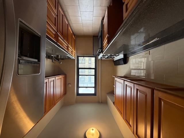 Rental Property at 64th Avenue 6, Rego Park, Queens, NY - Bedrooms: 1 
Bathrooms: 1 
Rooms: 5  - $2,300 MO.