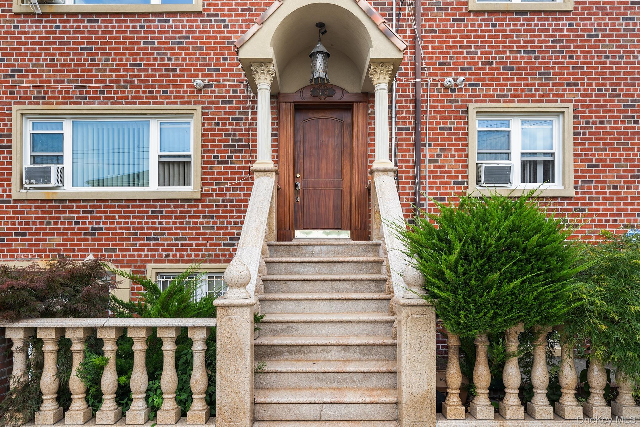 2154 74th Street