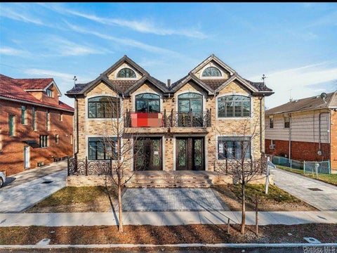 Multifamily For Sale - 71-39 166th Street<br/> Fresh Meadows, NY 11365