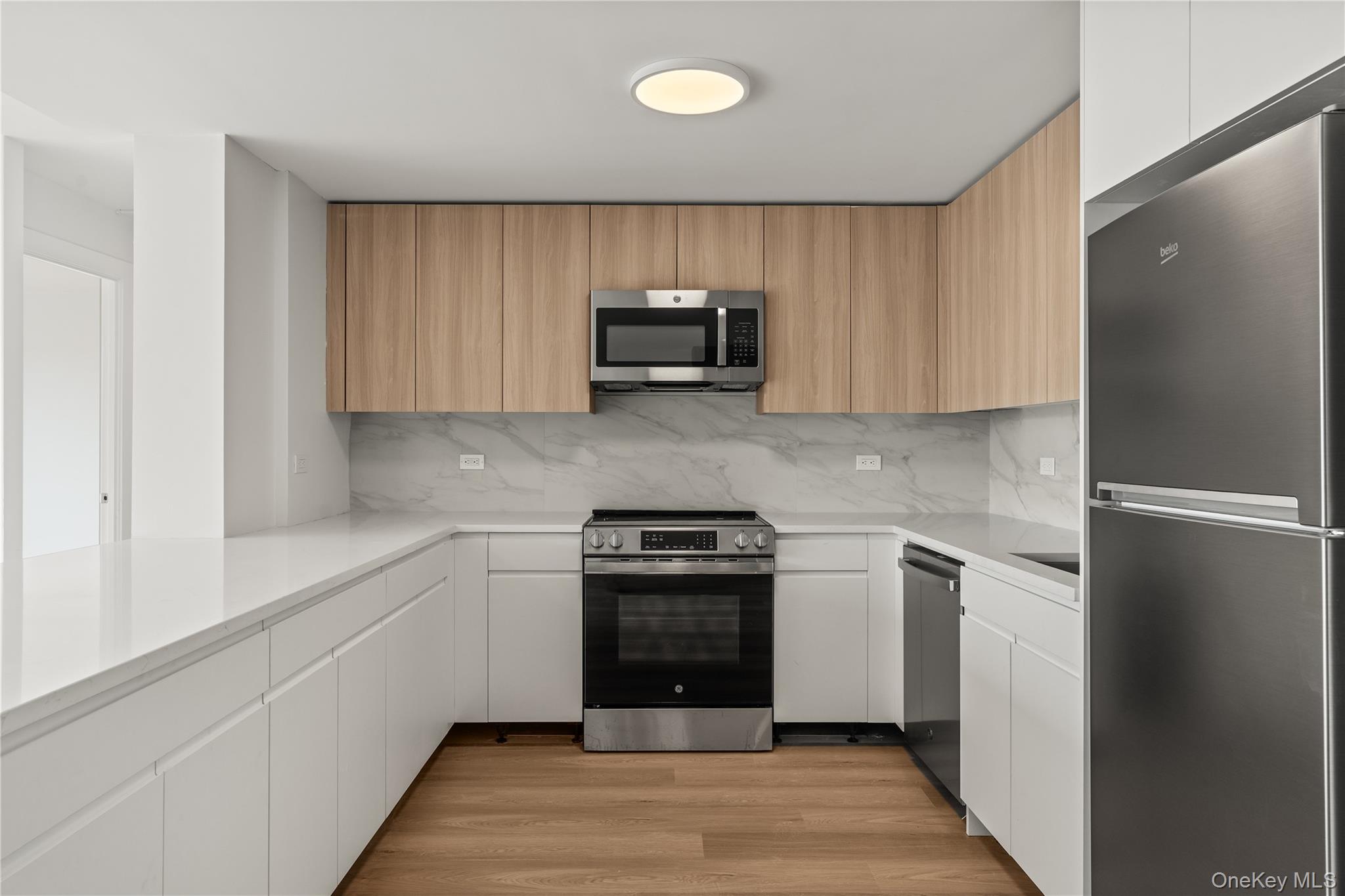 10 Lyon Place 301/3B