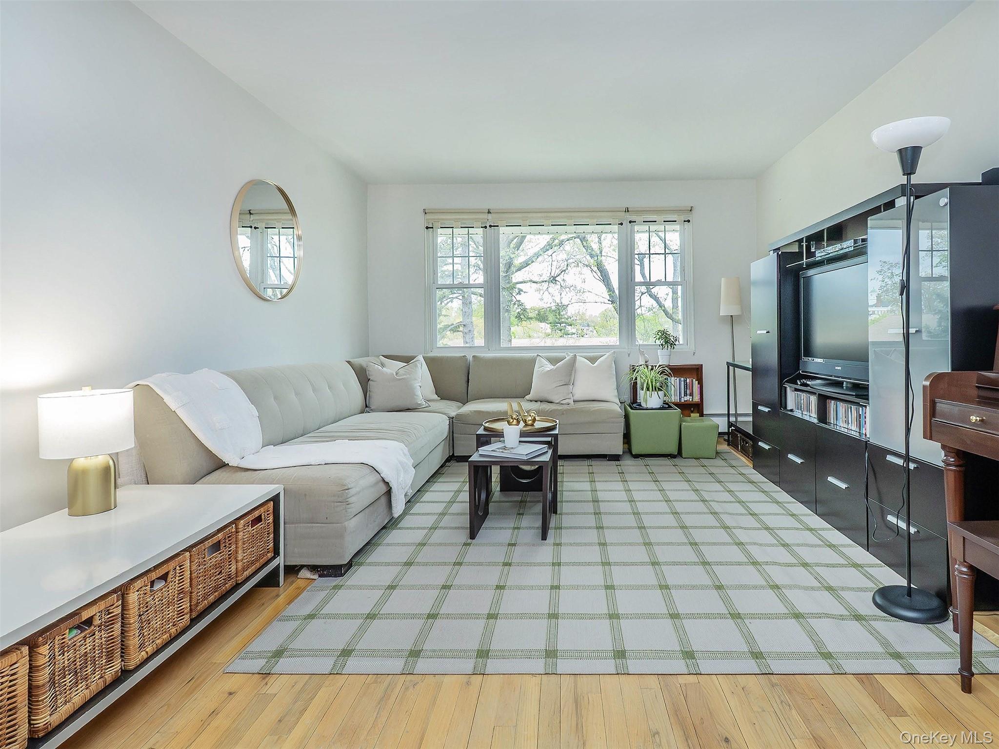 31U Madison Park Gardens 31U