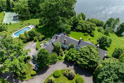 200 Cleft Road Mill Neck NY 11765