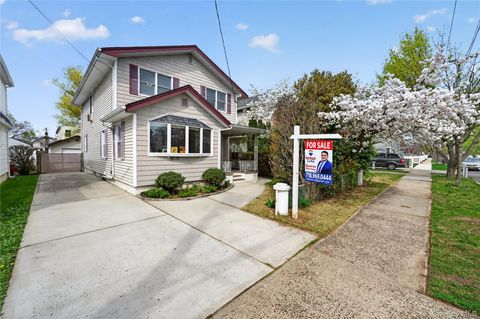 8530 261st Street Floral Park NY 11001