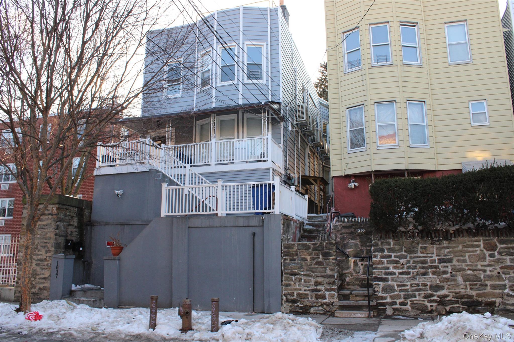Photo 1 of 11 — 1837 Victor Street, Bronx, NY 10462