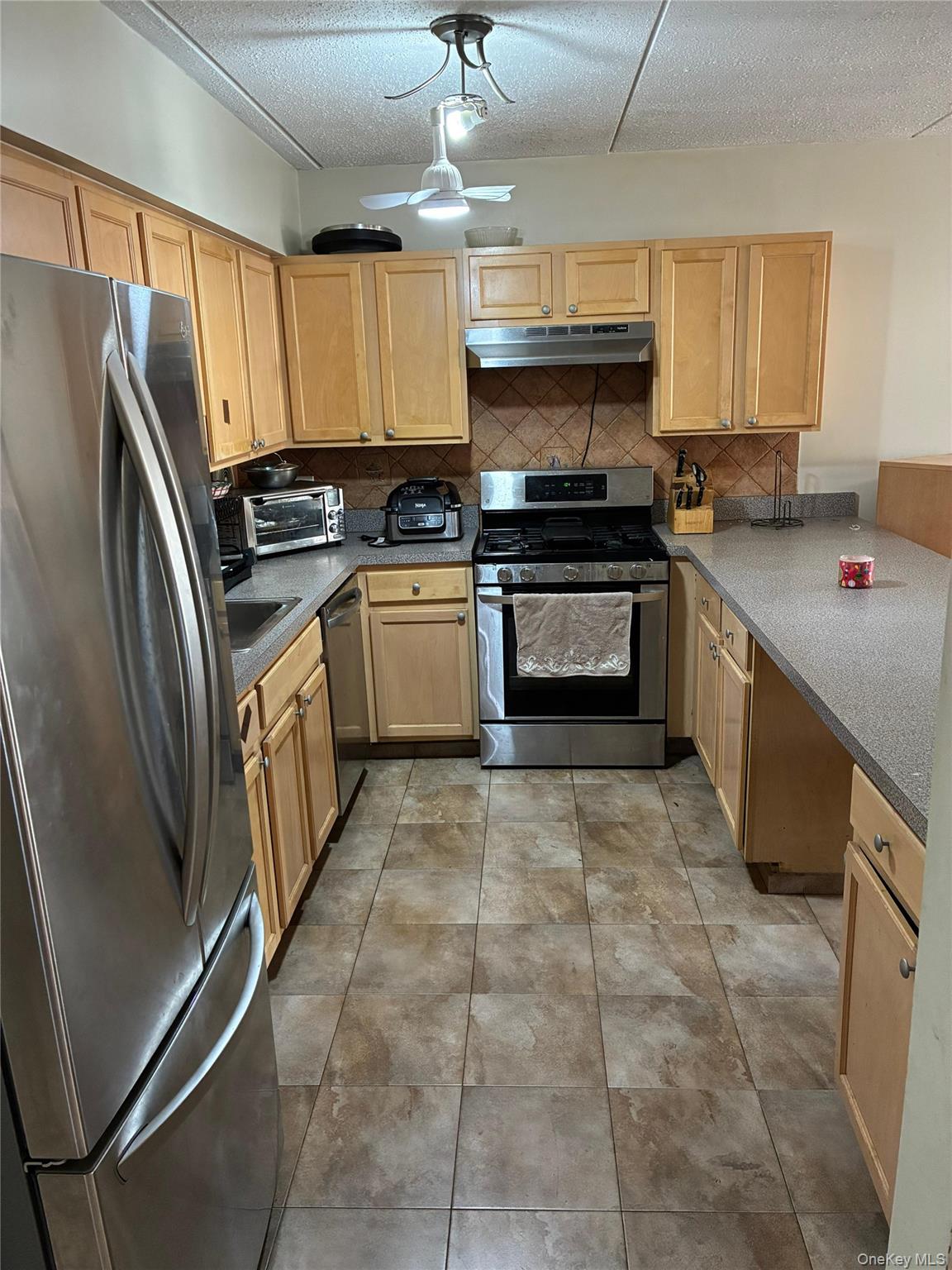 21 Renaissance Court