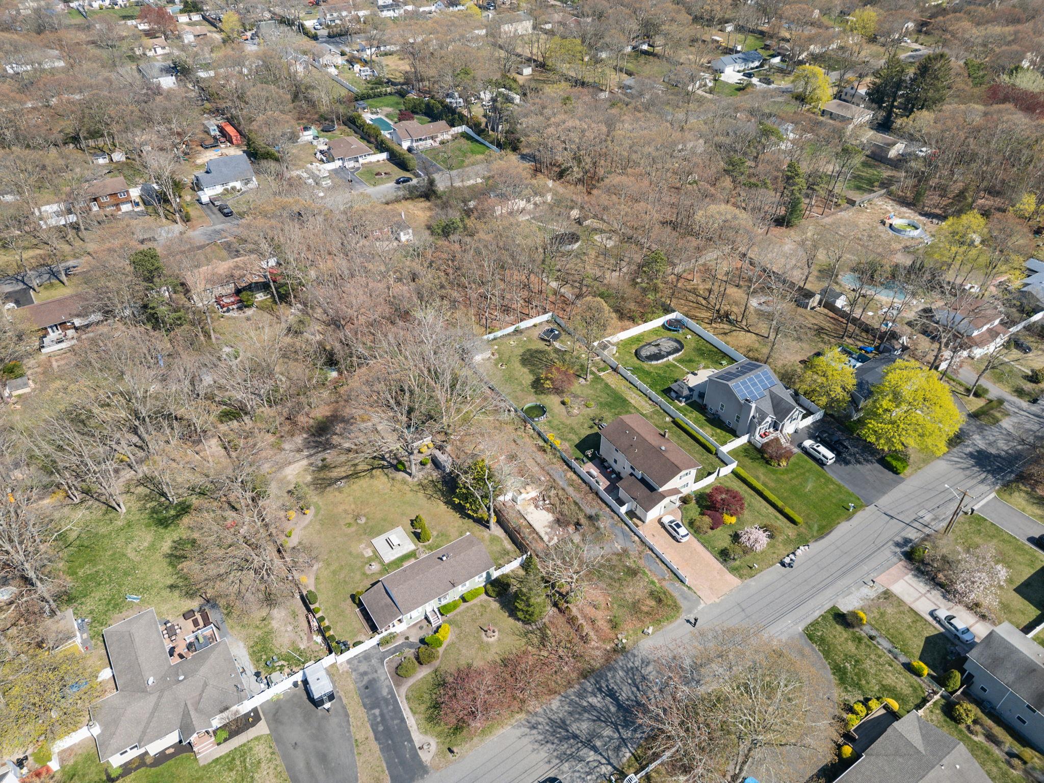 150 Grand Avenue, Shirley, New York image 13