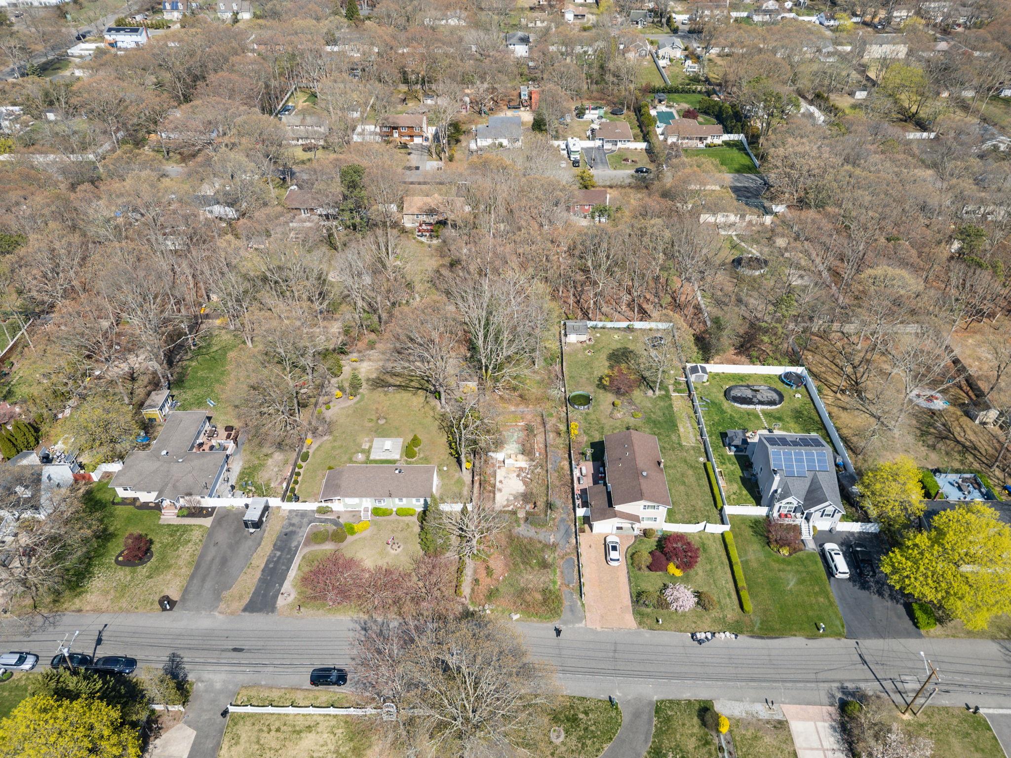 150 Grand Avenue, Shirley, New York image 14