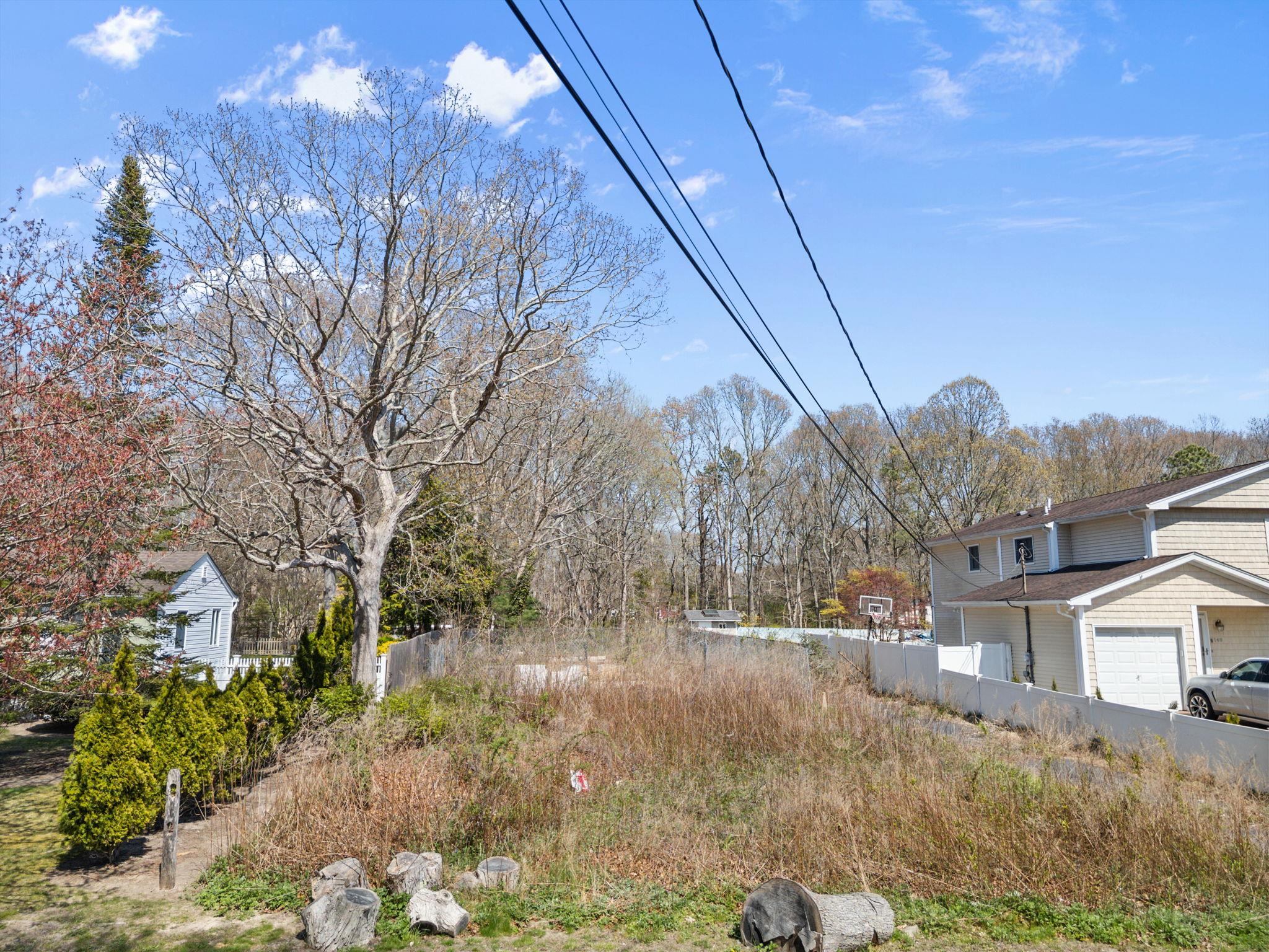 150 Grand Avenue, Shirley, New York image 1