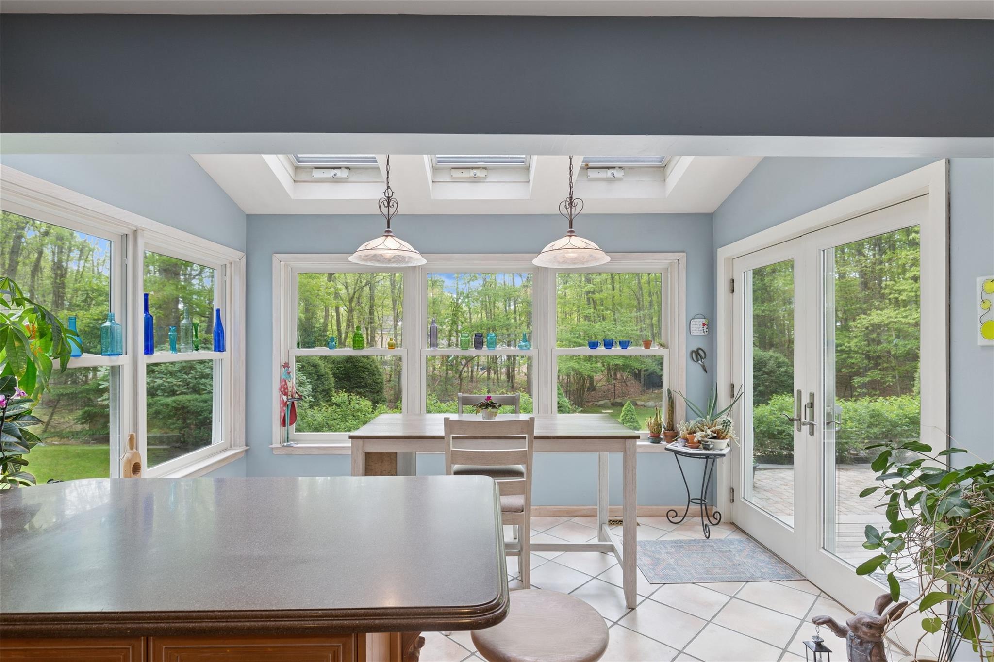 6 Carriage Path, Manorville, New York image 15