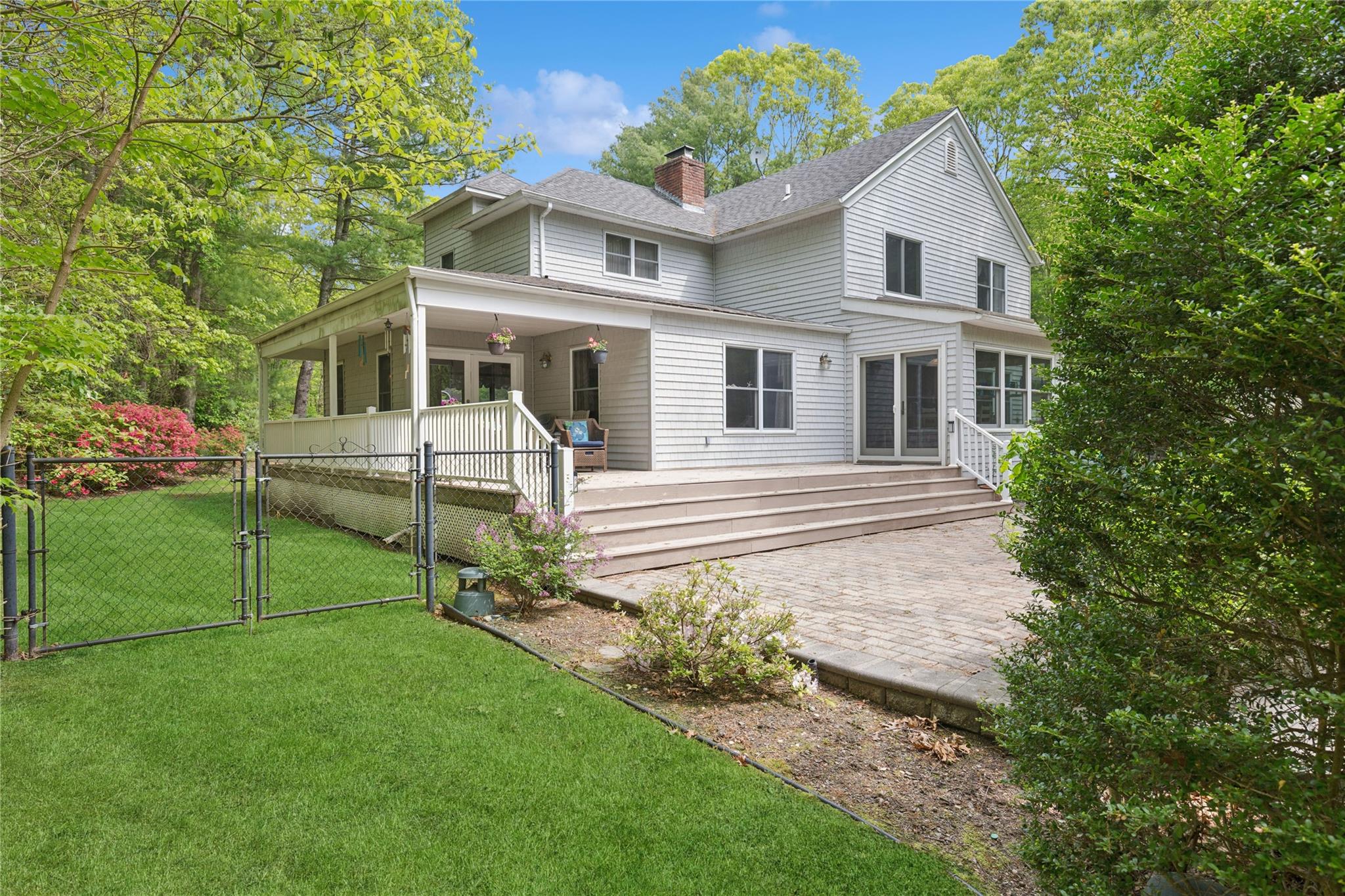 6 Carriage Path, Manorville, New York image 6