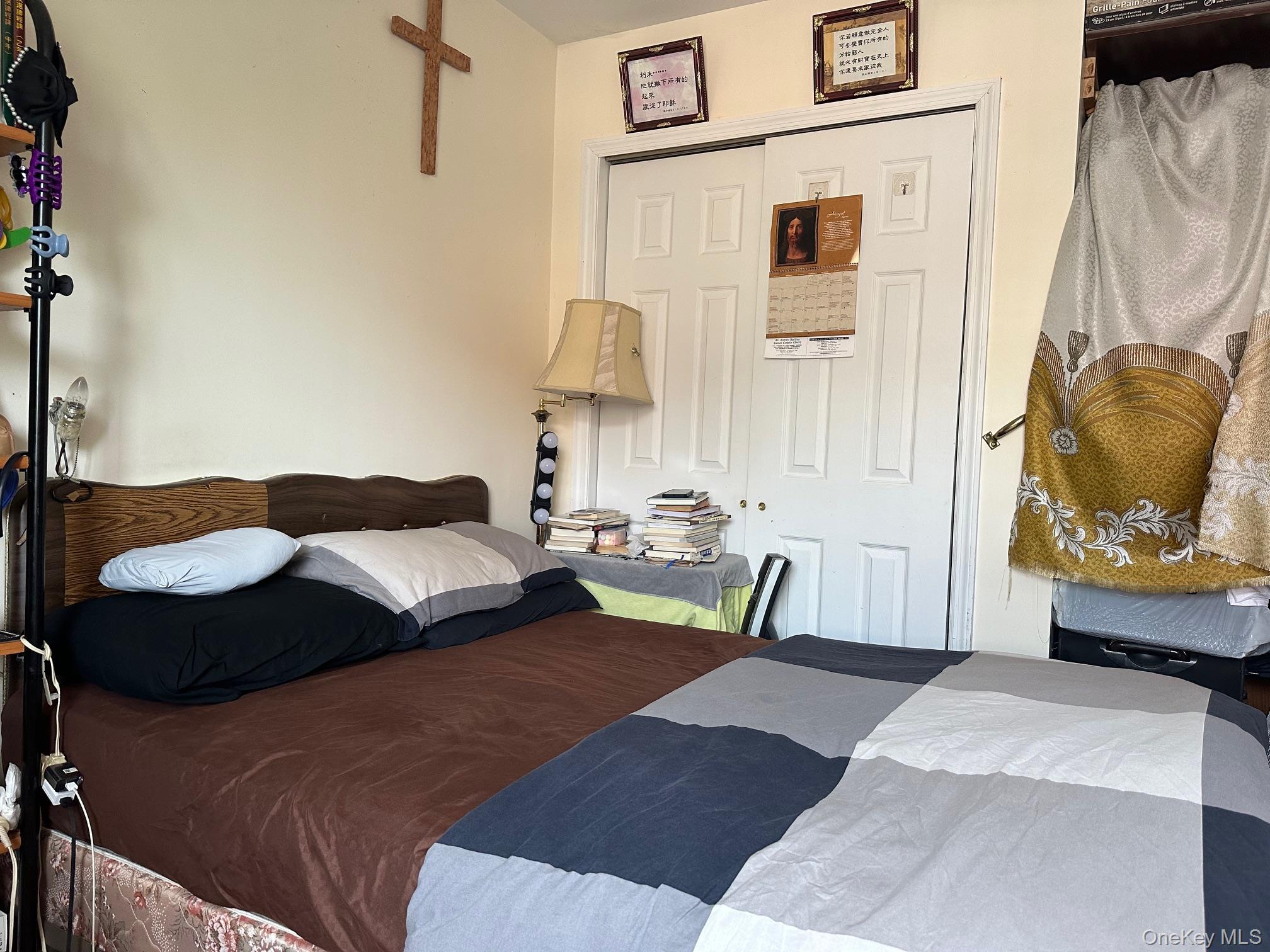 3506 Leavitt Street 5H