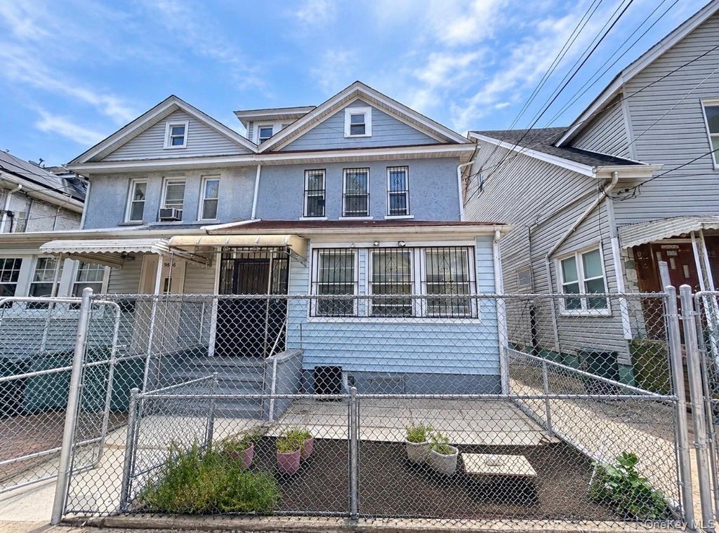 Photo of 94-24 41st Road, Elmhurst, NY 11373 (MLS # 1049091)