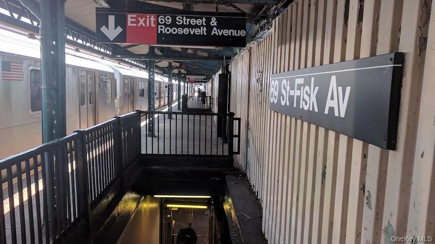 6902 Roosevelt Avenue